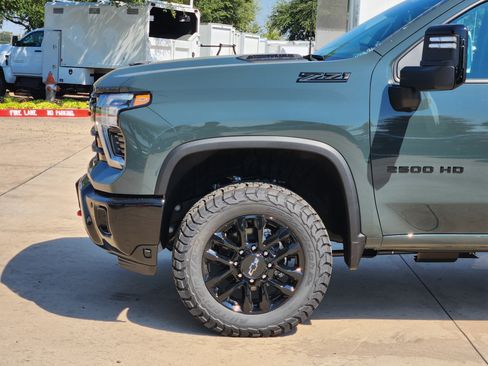 New 2026 Chevrolet Silverado 2500 LT w/ Trail Boss Package image 16