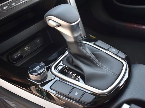 New 2026 Kia Seltos S FWD image 22