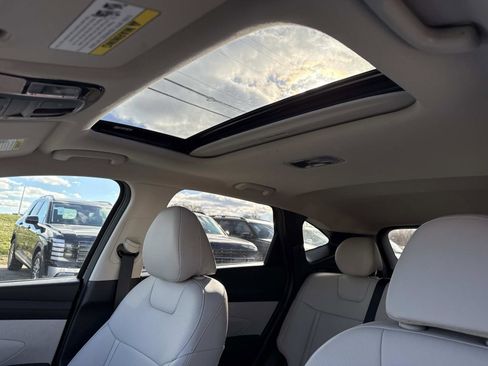 Used 2025 Hyundai Tucson SEL image 3