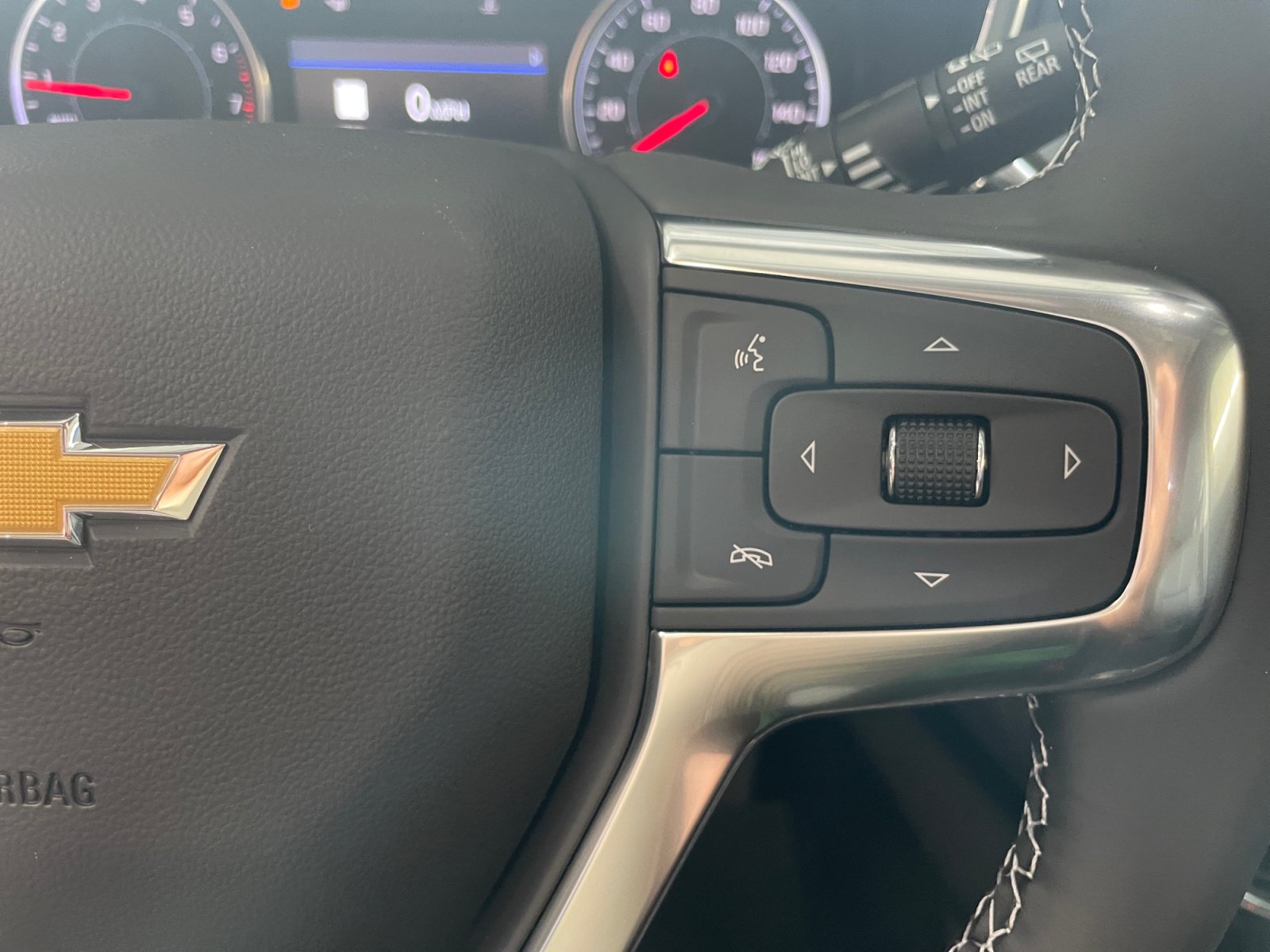 New 2026 Chevrolet Blazer LT w/ Sound & Technology Package AWD/4WD image 11