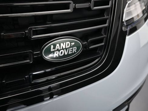 Used 2025 Land Rover Range Rover Velar Dynamic SE AWD/4WD image 47