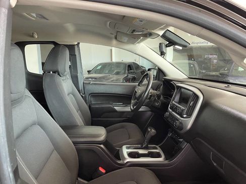 Used 2018 Chevrolet Colorado LT w/ Redline Special Edition image 26