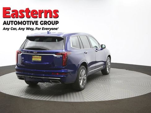 Used 2023 Cadillac XT6 Premium Luxury image 44