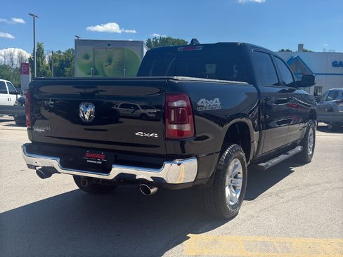 Used 2023 RAM 1500 Laramie AWD/4WD image 5