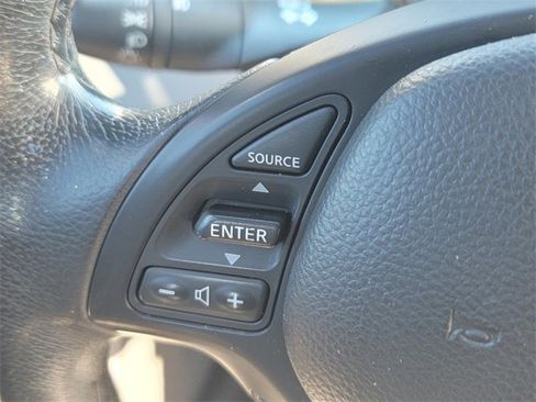 Used 2013 INFINITI G37 x w/ Premium Pkg image 19