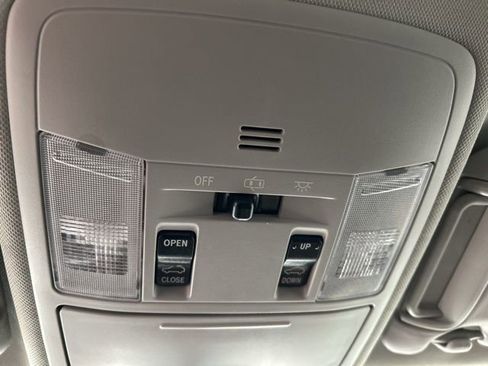 Used 2018 Toyota RAV4 XLE w/ Plus Extra Value Package image 13