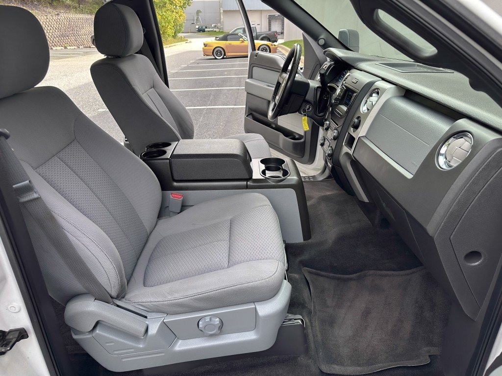 Used 2014 Ford F150 XLT w/ Equipment Group 302A Luxury AWD/4WD image 27