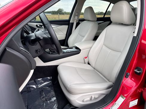 Used 2024 INFINITI Q50 Luxe w/ Cargo Package RWD image 11