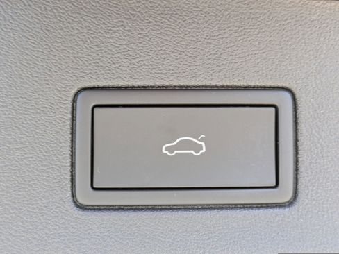 Used 2024 Volkswagen ID.4 S RWD image 11