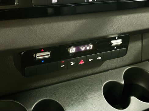 Used 2026 Mercedes-Benz Sprinter 2500 image 16