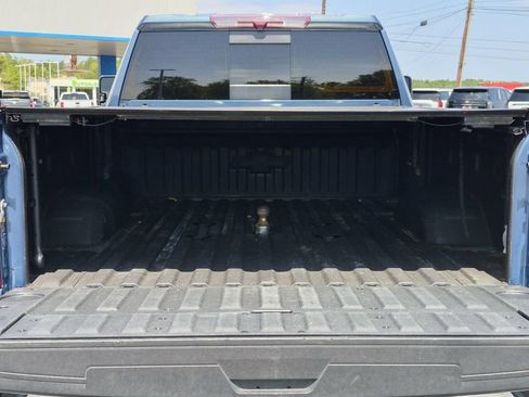 Used 2024 Chevrolet Silverado 2500 LTZ w/ LTZ Plus Package AWD/4WD image 8