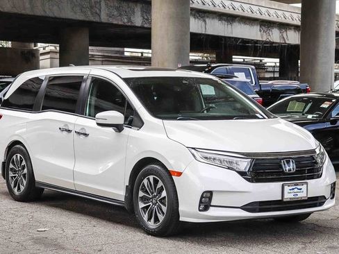 Used 2021 Honda Odyssey EX-L image 6