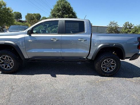 New 2026 Chevrolet Colorado ZR2 w/ Technology Package AWD/4WD image 8