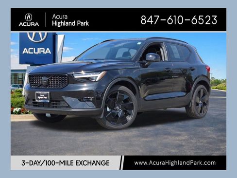 Used 2026 Volvo XC40 B5 Ultra w/ Climate Package AWD/4WD image 1