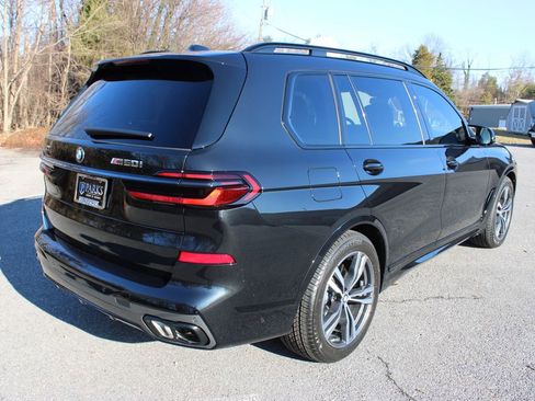 New 2026 BMW X7 M60i image 8