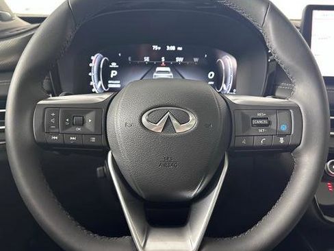 Certified 2025 INFINITI QX60 Luxe image 15