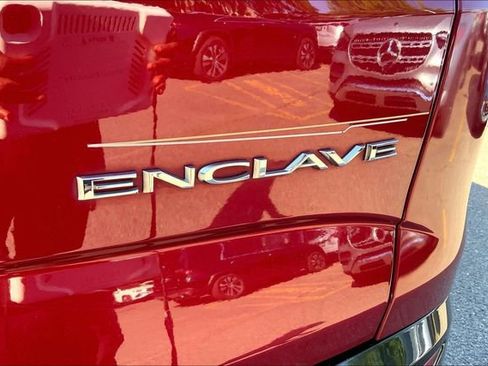Used 2018 Buick Enclave Essence FWD image 8