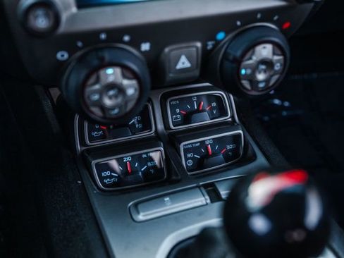 Used 2013 Chevrolet Camaro SS w/ Hot Wheels Special Edition image 17