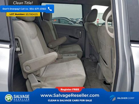 Used 2013 Nissan Quest SV image 15