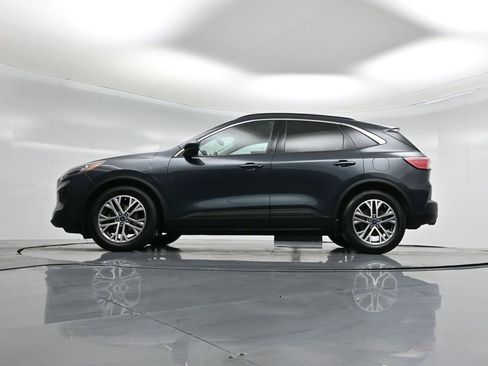 Used 2022 Ford Escape SEL image 7