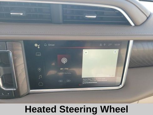 Used 2024 GMC Yukon XL Denali image 11