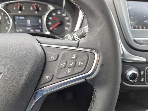 Used 2024 Chevrolet Equinox LT image 22