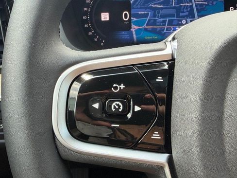 New 2026 Volvo XC60 T8 Plus w/ Climate Package AWD/4WD image 10