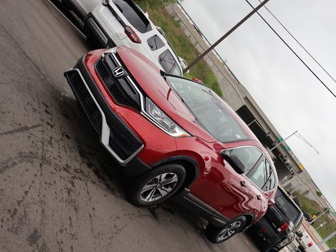 Certified 2020 Honda CR-V LX image 3