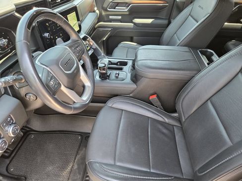 Used 2024 GMC Sierra 1500 Denali AWD/4WD image 18
