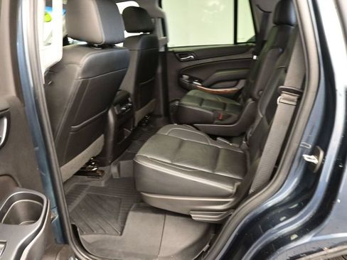 Used 2019 Chevrolet Tahoe Premier AWD/4WD image 17