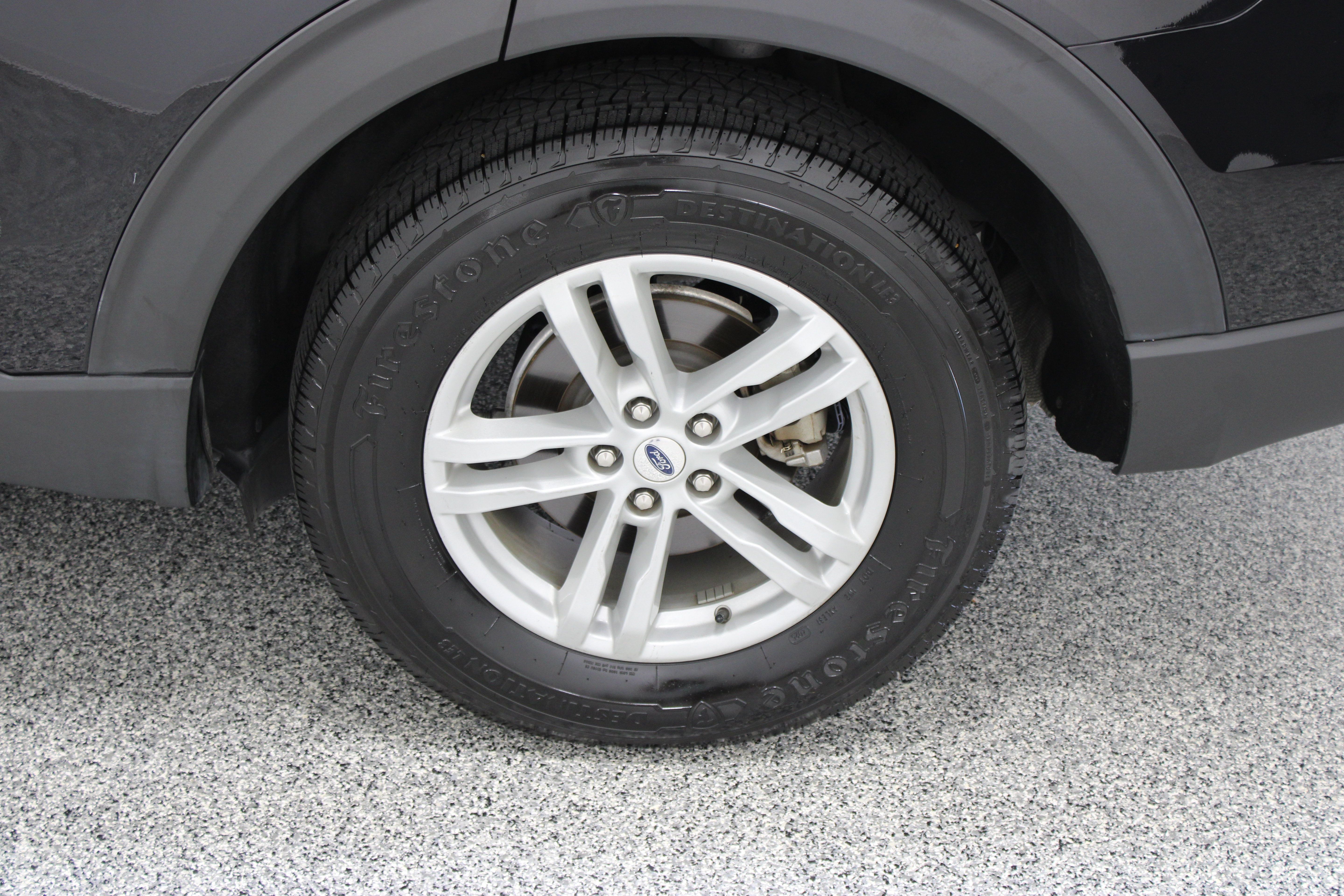 Used 2022 Ford Explorer XLT AWD/4WD image 10