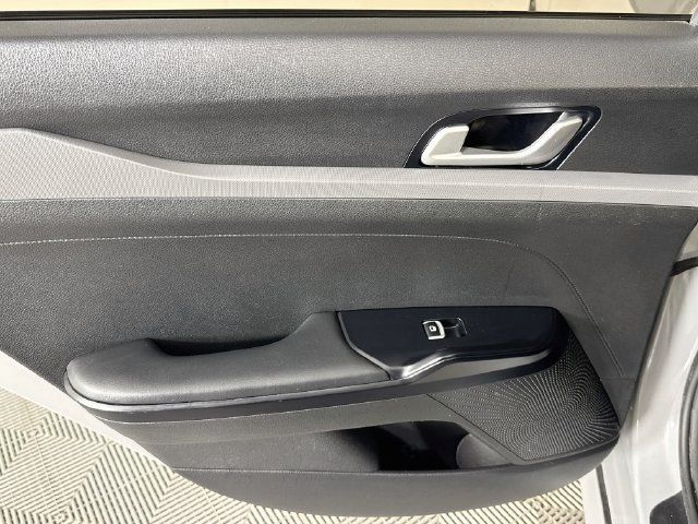 Used 2022 Kia K5 GT-Line FWD image 23