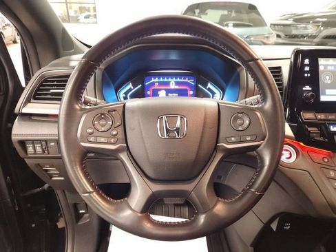 Used 2023 Honda Odyssey Sport image 18