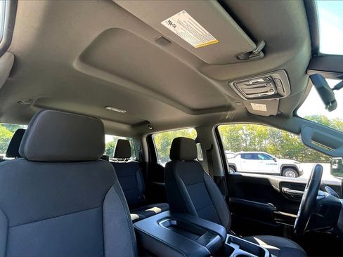 Certified 2022 Chevrolet Silverado 1500 LT image 24