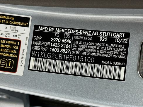 Used 2023 Mercedes-Benz EQE 500 4MATIC Sedan image 33