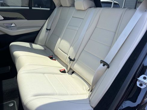 Certified 2021 Mercedes-Benz GLE 450 4MATIC image 19