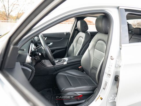 Used 2021 Mercedes-Benz C 300 Sedan w/ Premium Package image 16