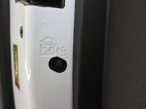 Used 2023 GMC Sierra 2500 Pro w/ Gooseneck/5TH Wheel Package image 37