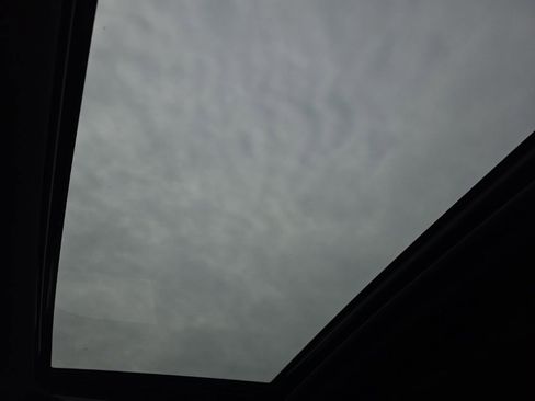 Used 2022 Chevrolet Silverado 1500 High Country w/ High Country Premium Package image 17