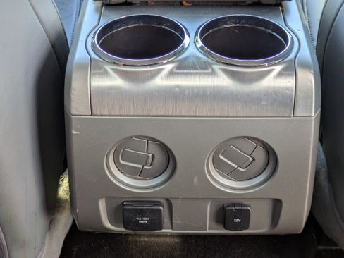 Used 2011 Ford F150 Platinum RWD image 34