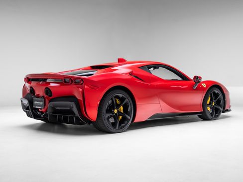 Used 2024 Ferrari SF90 Stradale image 24