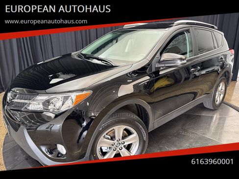Used 2015 Toyota RAV4 XLE image 1