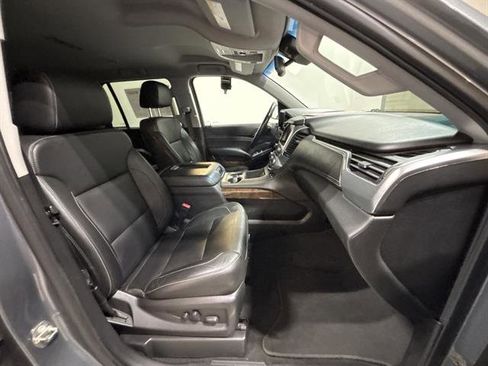 Used 2019 Chevrolet Tahoe LT image 14