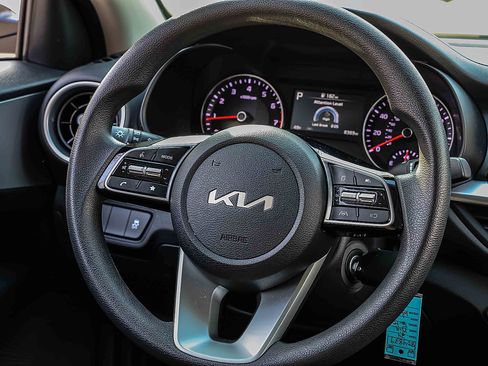 Certified 2024 Kia Forte LXS image 9