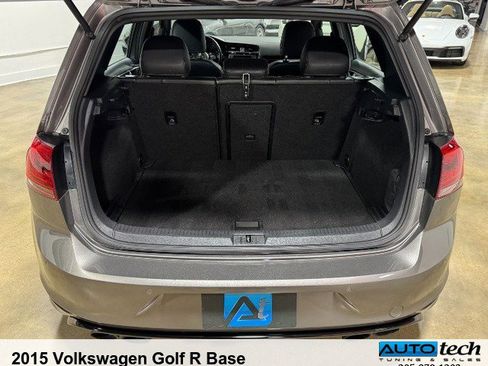 Used 2015 Volkswagen Golf R 4-Door image 16