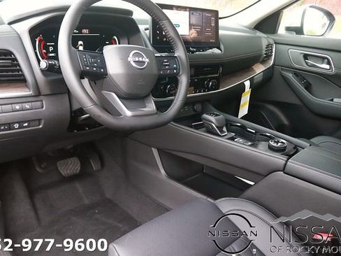 New 2026 Nissan Rogue Platinum AWD/4WD image 11