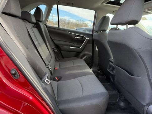 Used 2024 Toyota RAV4 XLE w/ Convenience Package image 16