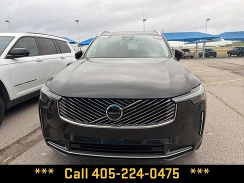 Used 2025 Volvo XC90 B6 Plus AWD/4WD image 7