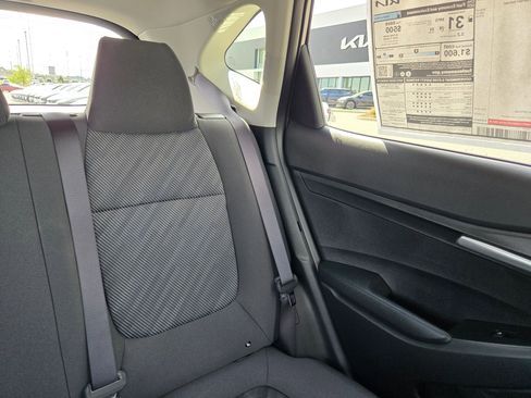 New 2026 Kia Seltos LX FWD image 14