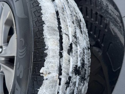 Used 2015 Hyundai Santa Fe Sport image 27